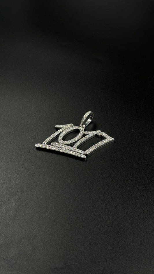 Pendentif nombre au choix (H4cm L6,4cm) - Rodier&Co